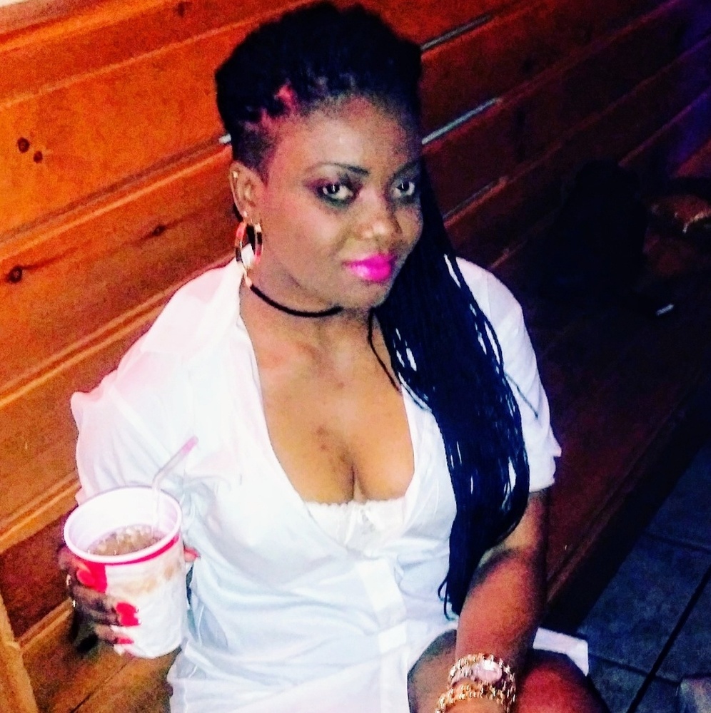 Meet your Posher, Marie